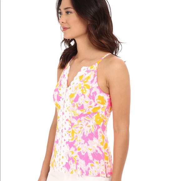 Lilly Pulitzer Tops - Lily Pulitzer Magnolia Top Floral Ooh La La